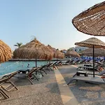 Cumbalica Aparthotel 4*